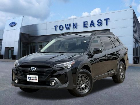 Used 2025 Subaru Outback Onyx Edition XT w/ Popular Package #2 AWD/4WD image 1