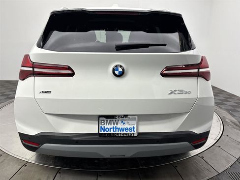 Used 2026 BMW X3 xDrive30 w/ Convenience Package image 15