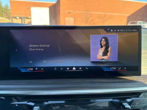 New 2026 BMW X5 xDrive40i w/ Climate Comfort Package image 15