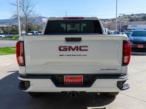 New 2026 GMC Sierra 1500 Elevation w/ Elevation Premium Package AWD/4WD image 6