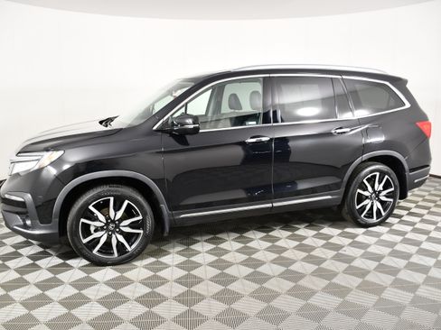 Used 2021 Honda Pilot Touring image 9