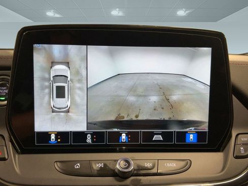 Certified 2023 Chevrolet Blazer RS w/ Driver Confidence II Package image 25