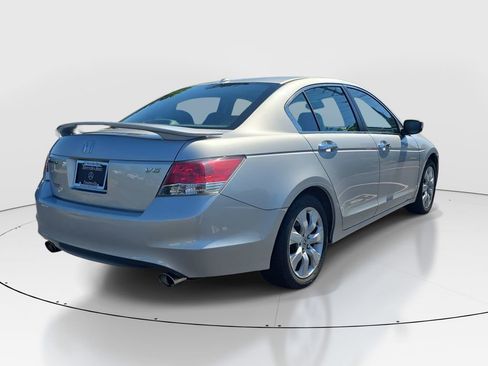 Used 2010 Honda Accord EX-L image 5