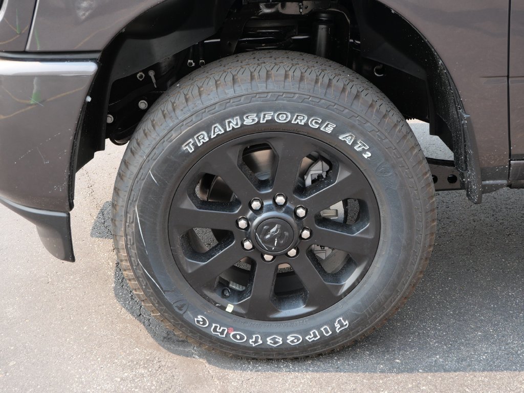 New 2026 RAM 2500 Big Horn AWD/4WD image 4