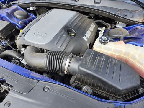 Used 2022 Dodge Charger R/T w/ Performance Handling Group image 17