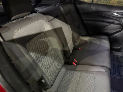 Used 2018 Chevrolet Equinox LT FWD image 35
