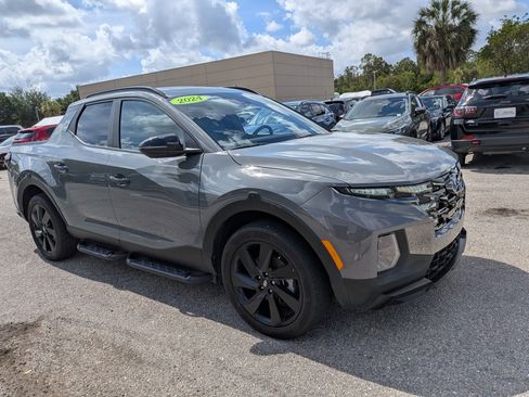 Used 2024 Hyundai Santa Cruz Night AWD/4WD image 2