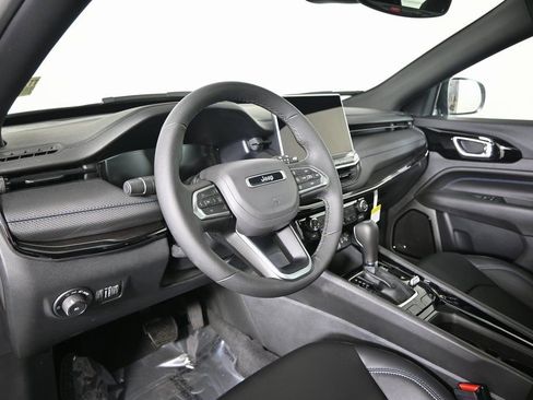 New 2026 Jeep Compass Limited w/ Sun, Sound & Navigation Group image 22