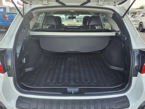 Used 2018 Subaru Outback 2.5i Limited image 25