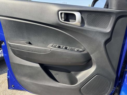 Used 2026 Hyundai Venue SEL FWD image 18