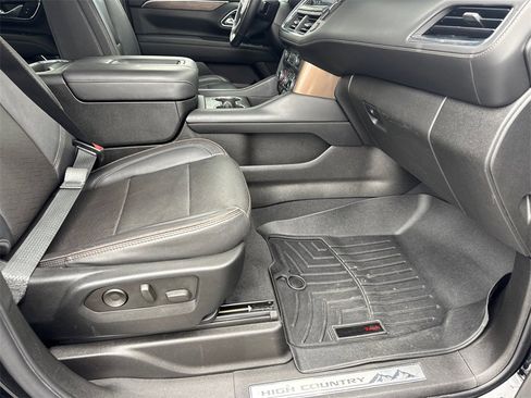 Used 2023 Chevrolet Tahoe High Country image 14