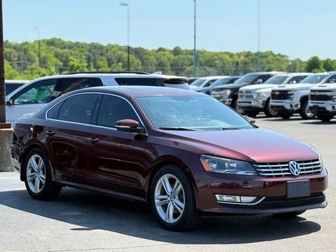 Used 2013 Volkswagen Passat TDI SEL Premium FWD image 32