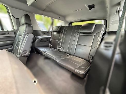 Used 2020 GMC Yukon XL Denali w/ Enhanced Security Package RWD image 9