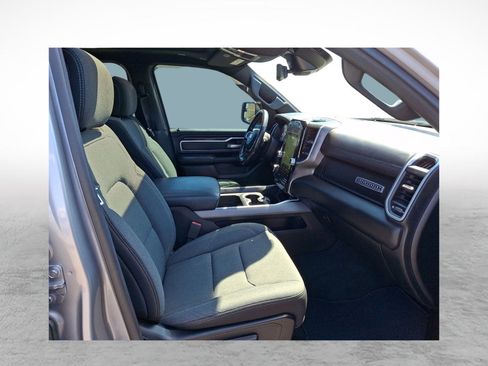 Used 2021 RAM 1500 Big Horn AWD/4WD image 11