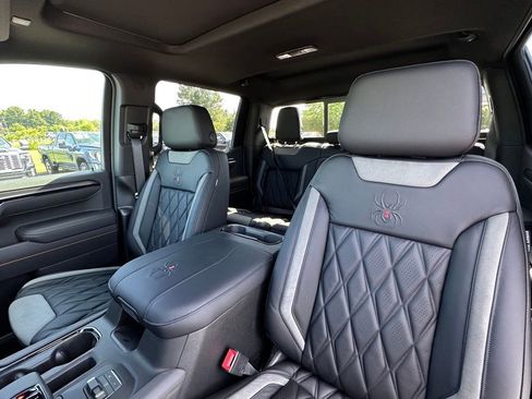 New 2026 GMC Sierra 1500 AT4 w/ AT4 Premium Package AWD/4WD image 36