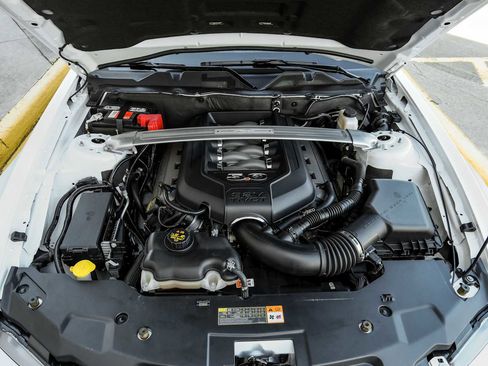 Used 2012 Ford Mustang GT Premium image 46