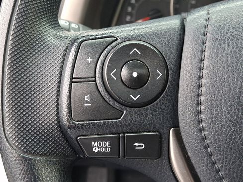 Used 2014 Toyota RAV4 XLE image 23