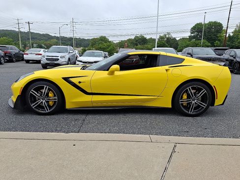 Used 2016 Chevrolet Corvette Stingray Coupe w/ 2LT Preferred Equipment Group RWD image 4