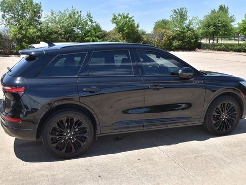 Used 2023 Lincoln Corsair Reserve w/ Equipment Group 201A FWD image 6