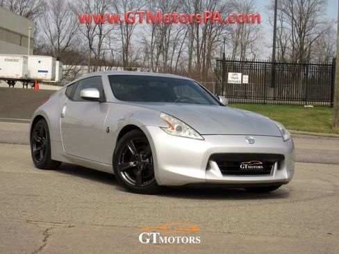 Used 2009 Nissan 370Z Coupe image 1