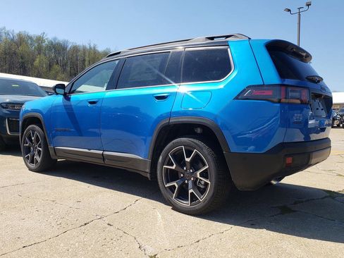New 2026 Jeep Cherokee Overland AWD/4WD image 6