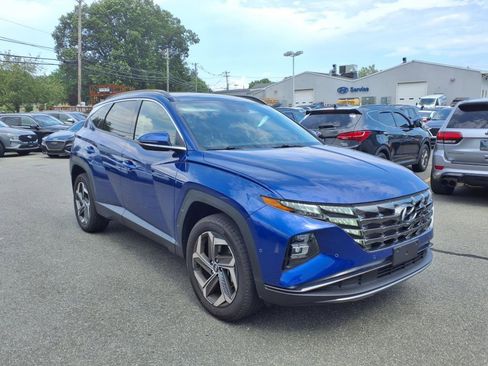 Used 2022 Hyundai Tucson Limited w/ Cargo Package AWD/4WD image 6
