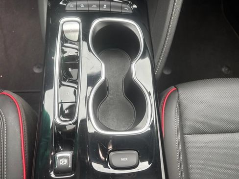 Used 2023 Buick Envision Essence w/ Sport Touring Package AWD/4WD image 15