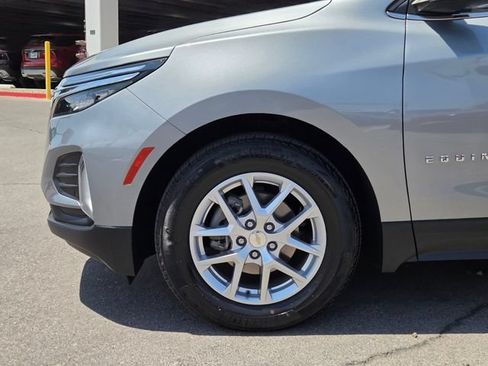 Certified 2023 Chevrolet Equinox LT FWD image 9