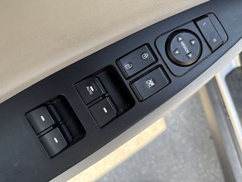 Used 2019 Hyundai Tucson Value image 16