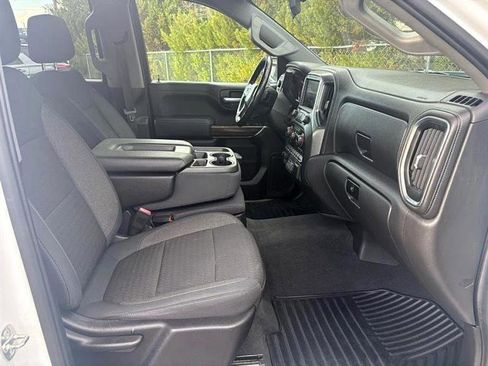 Used 2019 Chevrolet Silverado 1500 LT w/ All-Star Edition image 38