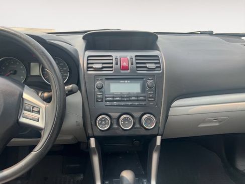 Used 2015 Subaru Forester 2.5i Premium w/ All-Weather Package AWD/4WD image 15