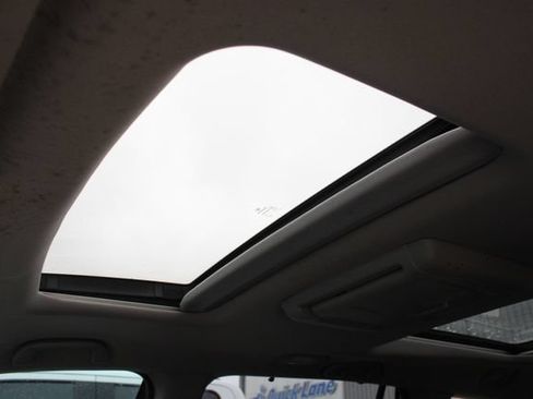 Used 2016 Honda Pilot Elite image 5