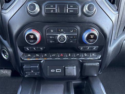 Used 2020 GMC Sierra 1500 Denali w/ Denali Ultimate Package image 25