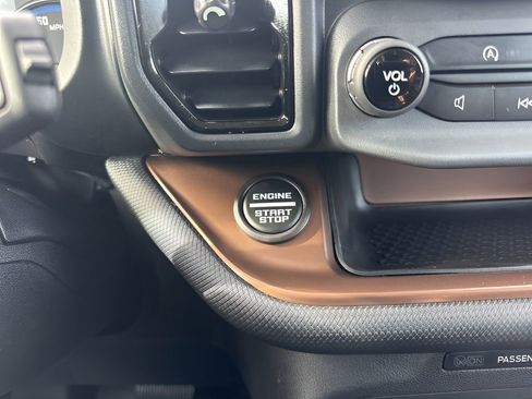 Used 2023 Ford Bronco Sport Outer Banks image 22