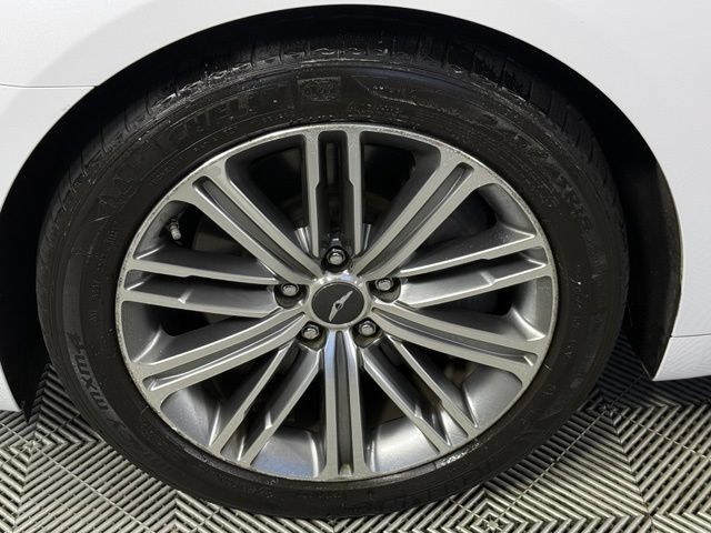 Used 2018 Genesis G80 3.8 w/ Option Group 03 RWD image 16