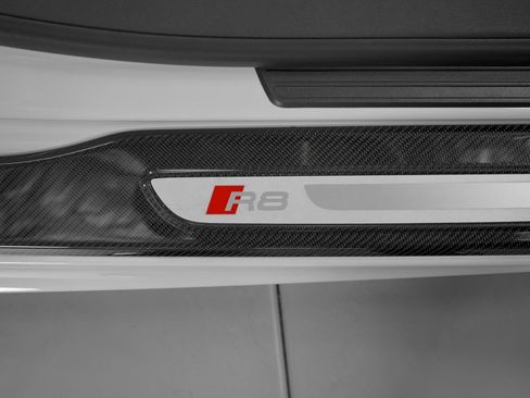 Used 2015 Audi R8 V10 AWD/4WD image 36