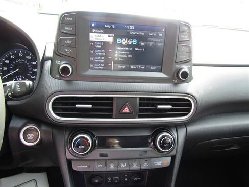 Used 2021 Hyundai Kona Limited image 20