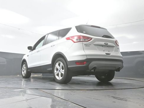 Used 2013 Ford Escape SE image 28