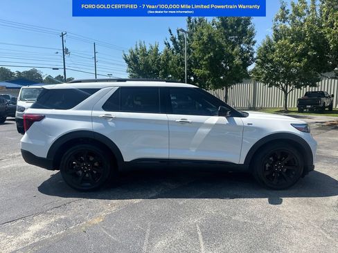Used 2024 Ford Explorer ST-Line w/ Class IV Trailer Tow Package RWD image 2