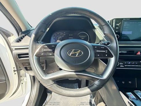 Used 2022 Hyundai Sonata SEL w/ Convenience Package image 11