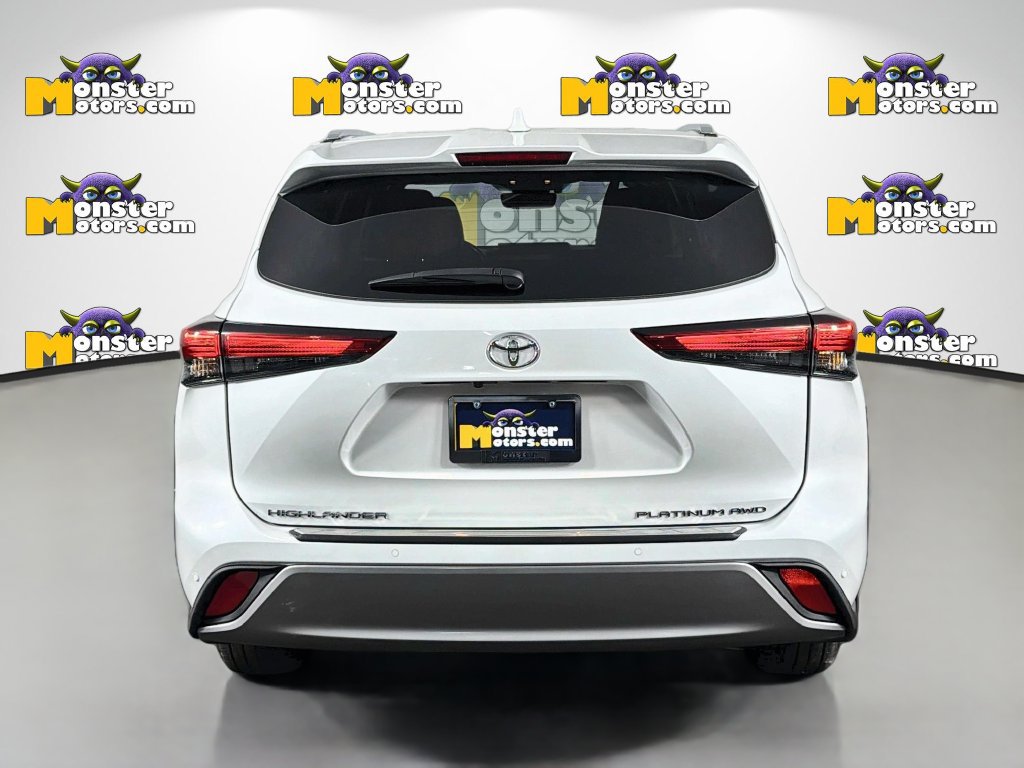 Used 2022 Toyota Highlander Platinum AWD/4WD image 6