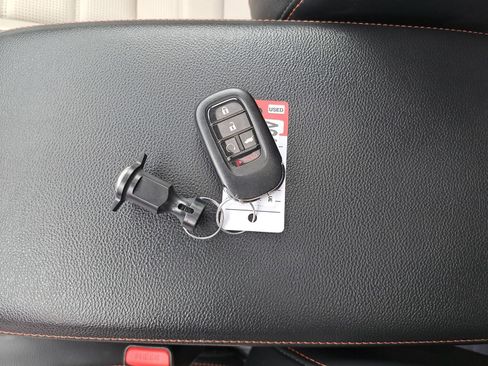 Used 2023 Honda CR-V Sport Touring image 38