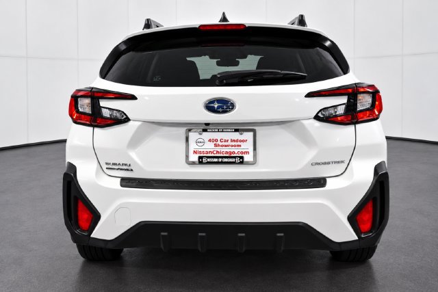 Used 2024 Subaru Crosstrek 2.0i Premium AWD/4WD image 5