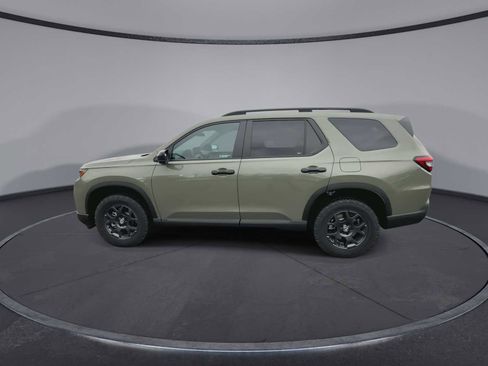 New 2026 Honda Pilot TrailSport image 5