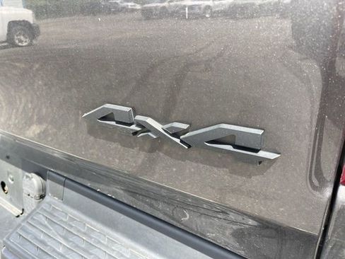 Used 2020 RAM 1500 Big Horn AWD/4WD image 9