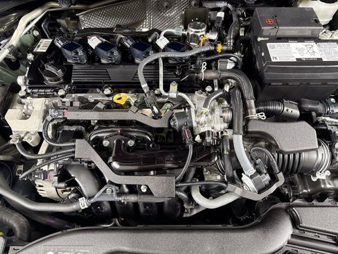 Used 2024 Toyota Corolla LE FWD image 39