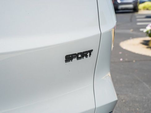 Used 2024 Honda CR-V Sport image 8