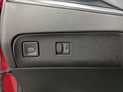 Used 2023 Buick Enclave Essence w/ Experience Buick Package image 19