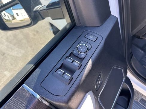 Used 2020 Ford F350 Lariat w/ Lariat Ultimate Package image 18