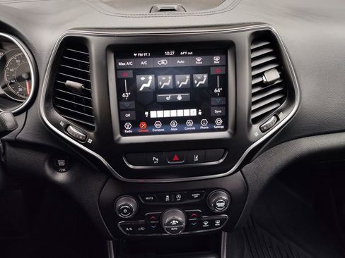 Used 2021 Jeep Cherokee Latitude Lux 80th Anniv w/ Quick Order Package 26U 80TH image 4